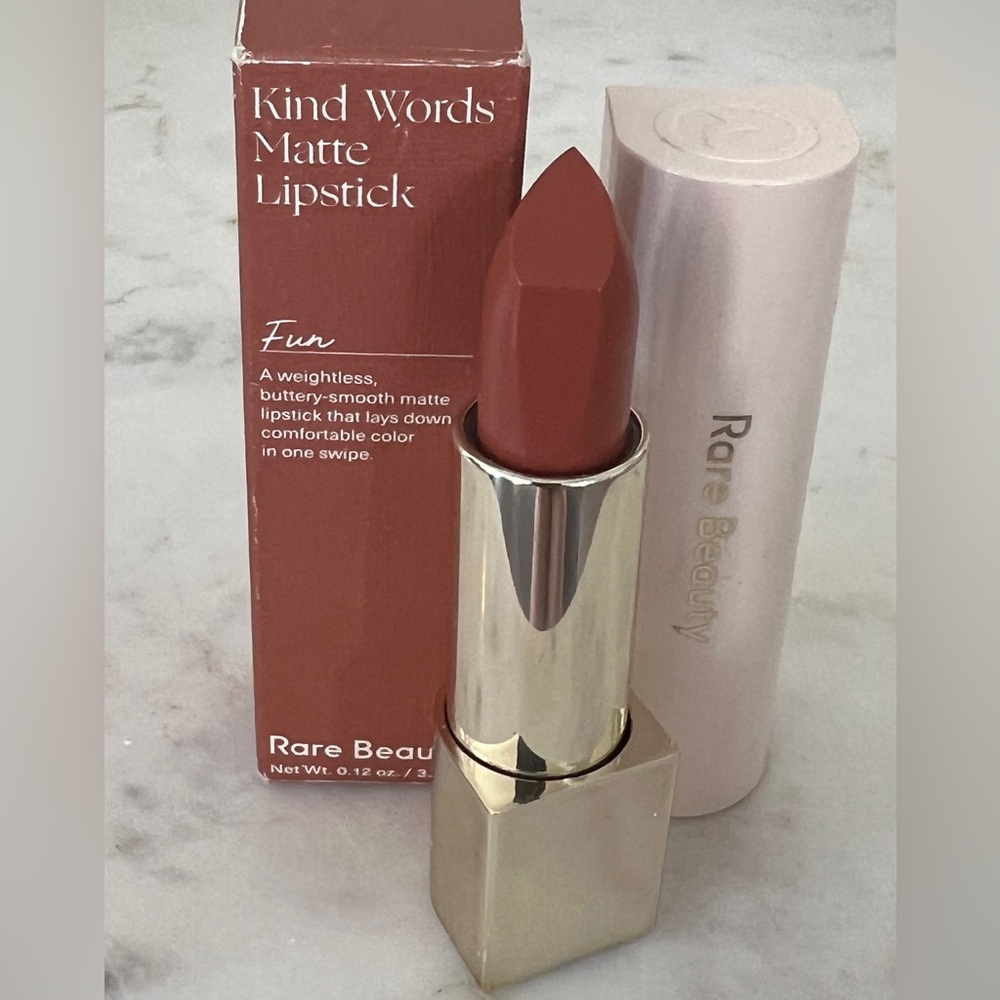 RARE BEAUTY Kind Words Matte Lipstick 👄 color FUN 👄 Neutral Mauve 👄 NIB